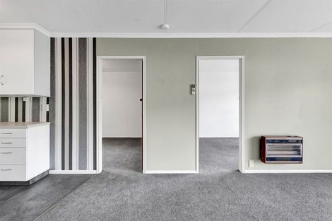 Photo of property in 2a Tawa Street, Inglewood, 4330