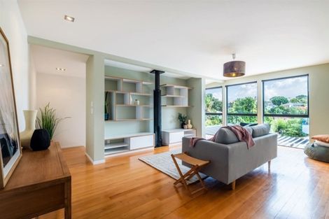 Photo of property in 13a Regent Street, Devonport, Auckland, 0624