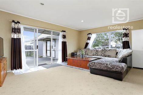 Photo of property in 5 Dennis Road, Papatoetoe, Auckland, 2025