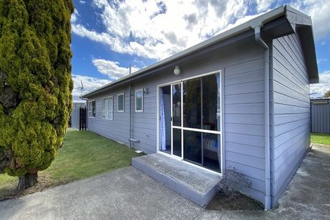 Photo of property in 105 Moa Street, Whangamata, 3620