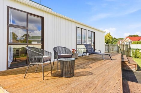 Photo of property in 8 Ash Place, Aramoho, Whanganui, 4500