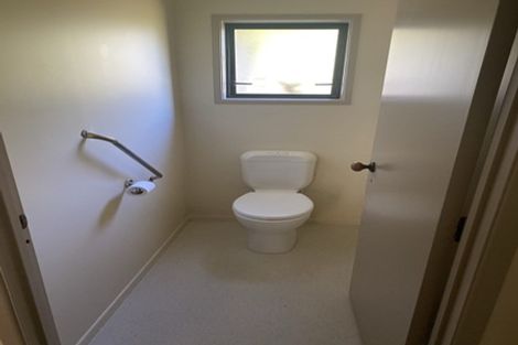 Photo of property in 230 Tukapa Street, Westown, New Plymouth, 4310