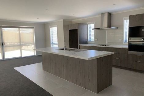 Photo of property in 36 Weka Street, Mangawhai, 0505