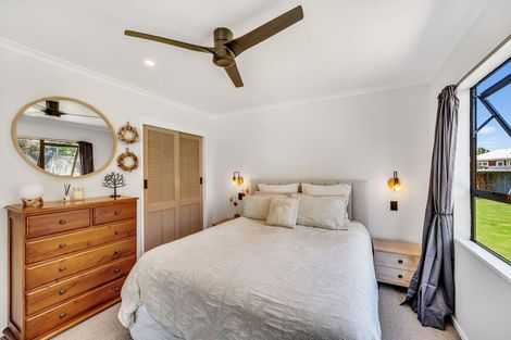 Photo of property in 27 Mckeefry Avenue, Greenmeadows, Napier, 4112