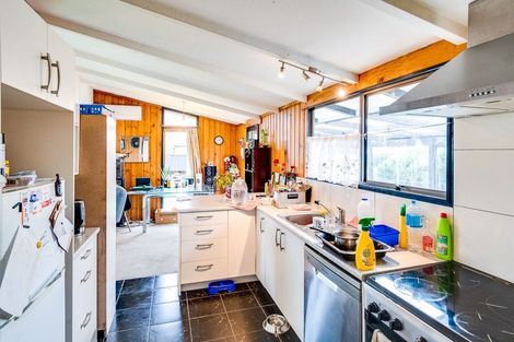 Photo of property in 2/211 Garnett Street, Raureka, Hastings, 4120