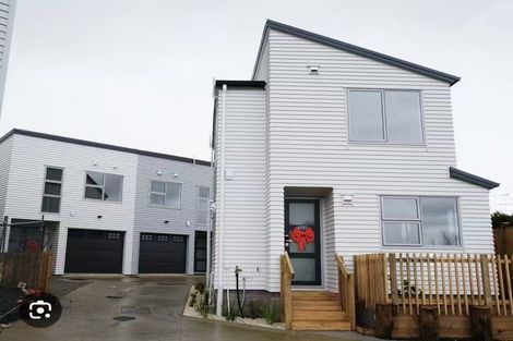 Photo of property in 14a La Perouse Street, Botany Downs, Auckland, 2010