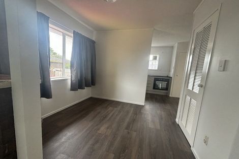 Photo of property in 27 John Walker Drive, Manurewa, Auckland, 2102