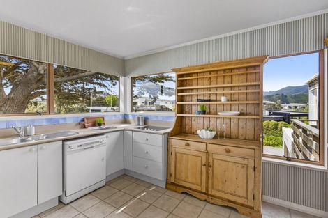 Photo of property in 253 Rosetta Road, Raumati Beach, Paraparaumu, 5032