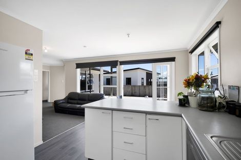 Photo of property in 22a Pukatea Street, Inglewood, 4330