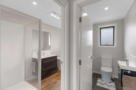 Photo of property in 35 Oldfield Lane, Marton, 4710