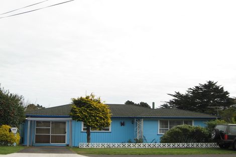 Photo of property in 150 Seaview Road, Westown, New Plymouth, 4310
