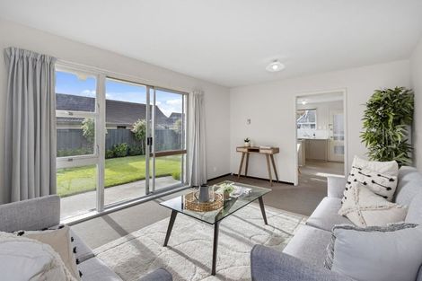 Photo of property in 124 Lake Terrace Road, Burwood, Christchurch, 8061