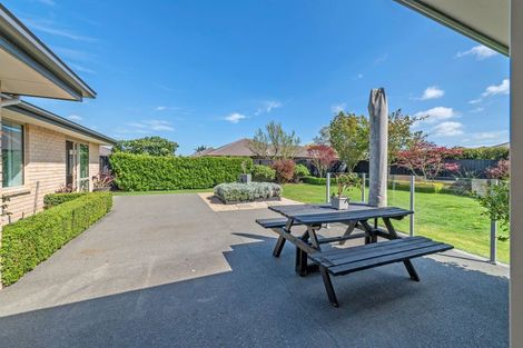 Photo of property in 15 Kingsley Place, Rolleston, 7614