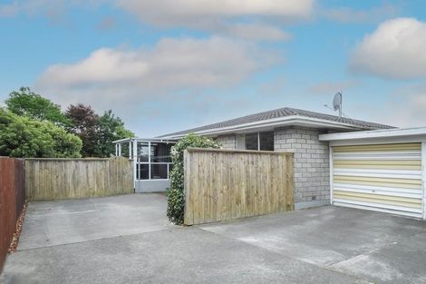 Photo of property in 27 Johns Road, Belfast, Christchurch, 8051
