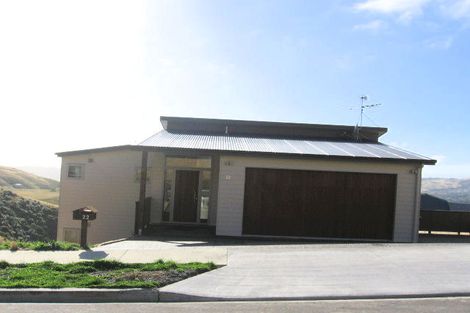 Photo of property in 22 Comber Place, Johnsonville, Wellington, 6037