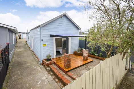 Photo of property in 140 Broadway, Marton, 4710