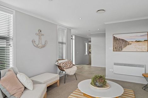Photo of property in 79 Te Oneroa Way, Long Bay, Auckland, 0630
