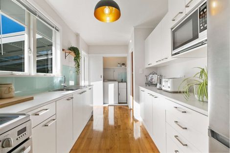 Photo of property in 45 Puriri Street, Helensville, 0800