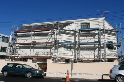 Photo of property in 15u1 Hawker Street, Mount Victoria, Wellington, 6011