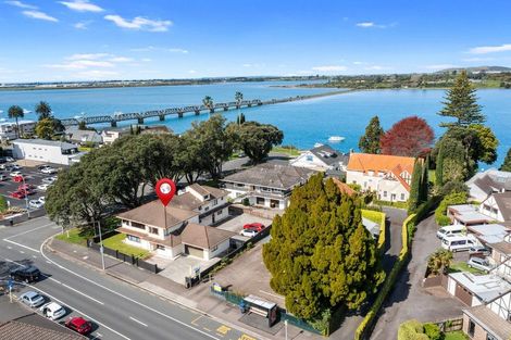 Photo of property in 182 Devonport Road, Tauranga, 3110