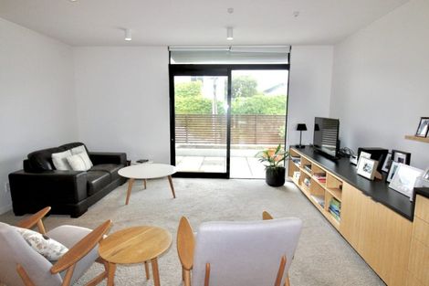 Photo of property in 76 Brougham Street, Mount Victoria, Wellington, 6011