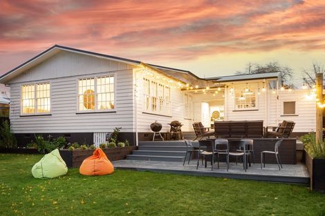 Photo of property in 30 Jordan Terrace, Lansdowne, Masterton, 5810