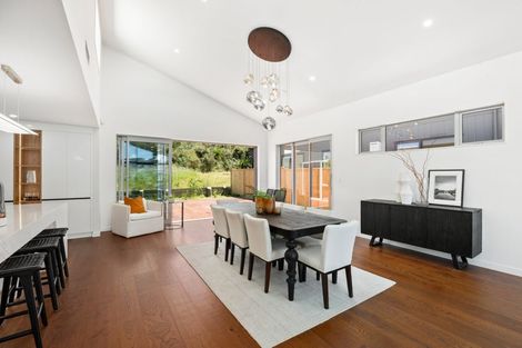 Photo of property in 46 Streamview Way, Long Bay, 0792