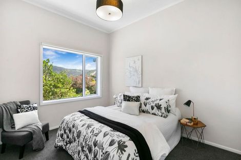 Photo of property in 19 Fernhill Terrace, Wadestown, Wellington, 6012