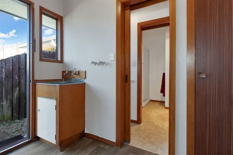 Photo of property in 18 Peer Street, Upper Riccarton, Christchurch, 8041