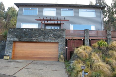 Photo of property in 75 Hensman Road, Queenstown, 9300