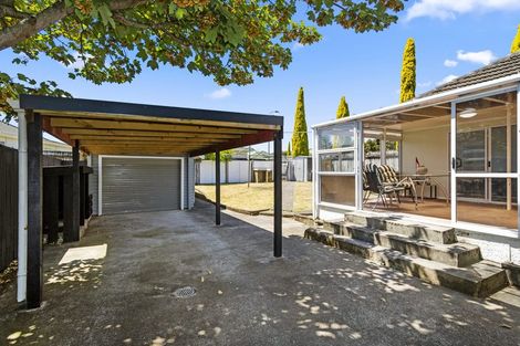 Photo of property in 15 John Street, Trentham, Upper Hutt, 5018