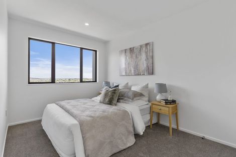 Photo of property in 8e Howe Street, Howick, Auckland, 2014