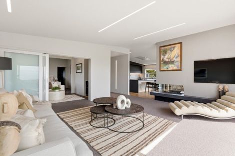 Photo of property in 1025 Papamoa Beach Road, Papamoa Beach, 3118