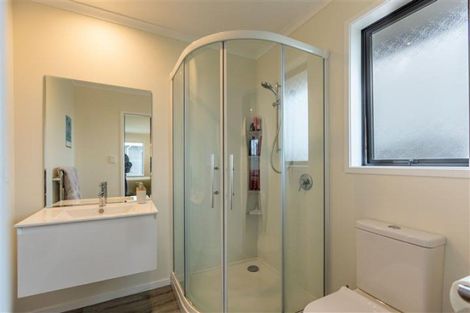 Photo of property in 20 Dee Street, Otane, 4202