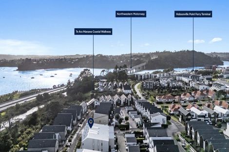 Photo of property in 11/2 Warrant Officer Lane, Hobsonville, Auckland, 0616