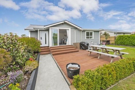 Photo of property in 48 Briggs Road, Mairehau, Christchurch, 8052
