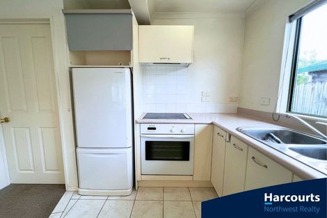 Photo of property in 151c Colwill Road, Massey, Auckland, 0614