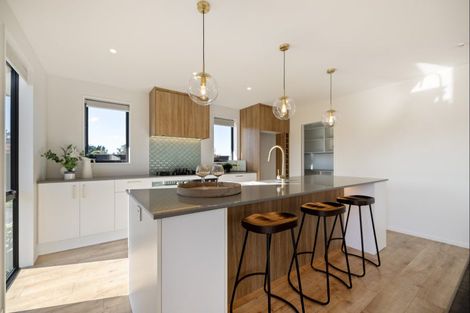 Photo of property in 8 Plover Avenue, Amberley, 7410