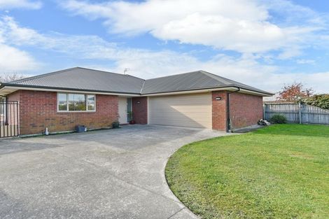 Photo of property in 41 Factory Road, Belfast, Christchurch, 8051