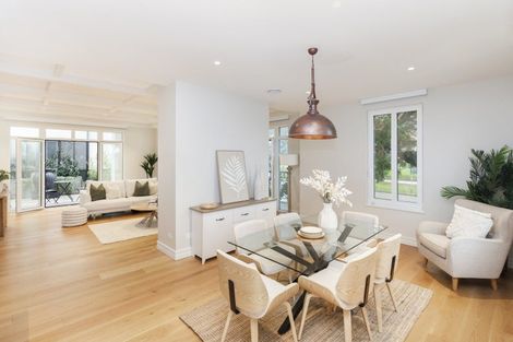 Photo of property in 2 Ayr Street, Riccarton, Christchurch, 8011