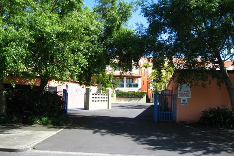 Photo of property in 128 Harbour Village Drive, Gulf Harbour, Whangaparaoa, 0930