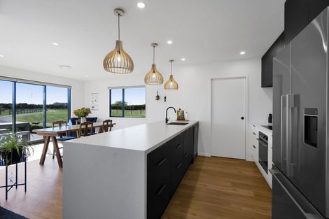 Photo of property in 8 Tikorangi Road East, 4383