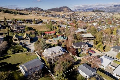 Photo of property in 80 Hunter Crescent, Wanaka, 9305