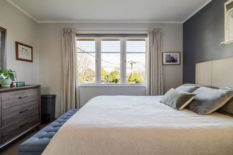 Photo of property in 8 Stoke Place, Awapuni, Palmerston North, 4412