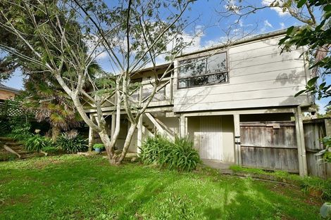Photo of property in 11 Albert Hall Drive, Red Beach, 0932