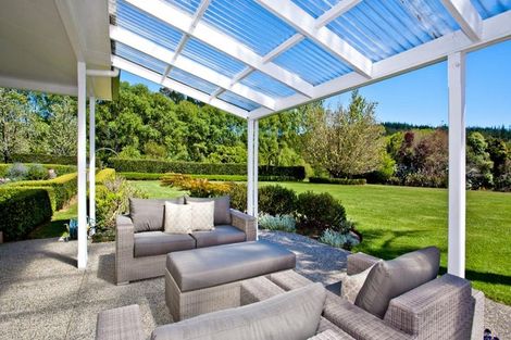 Photo of property in 12a Croft Lane, Riverhead, Albany, 0793