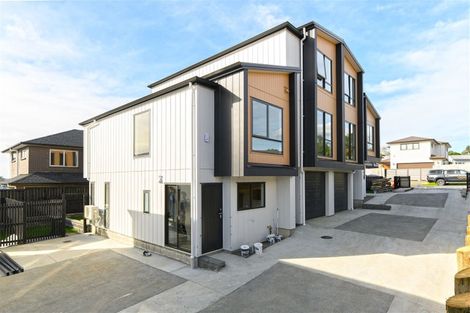 Photo of property in 13 Scanlen Terrace, Kelston, Auckland, 0602