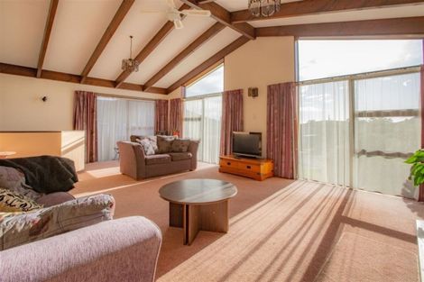 Photo of property in 12 Giblin Street, Richmond, 7020