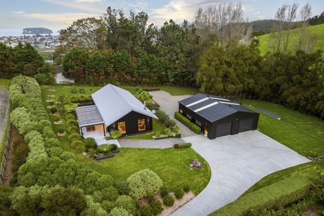 Photo of property in 10 Manuka Drive, Whangamata, 3691