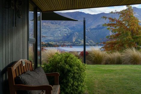 Photo of property in 9 Forest Heights, Wanaka, 9305